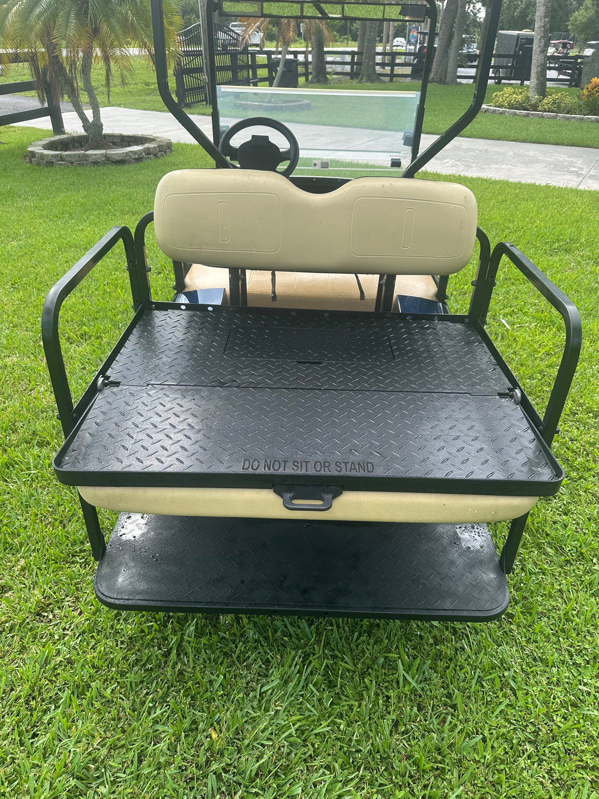 2016 EZ-GO TXT (NEW LITHIUM W/3 YEAR WARRANTY)
